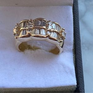 14k Gold and Genuine Diamond Ring.